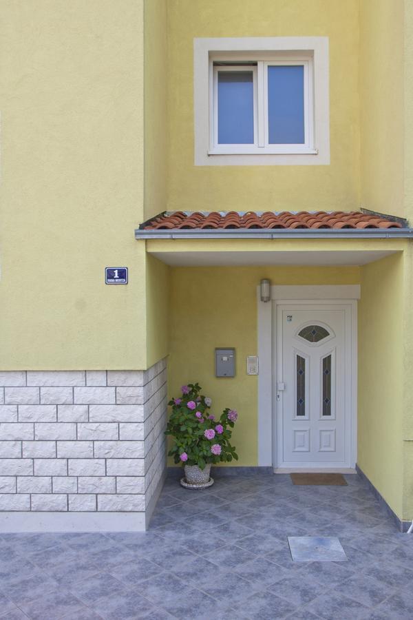 Apartment Noel Kaštela Exterior foto